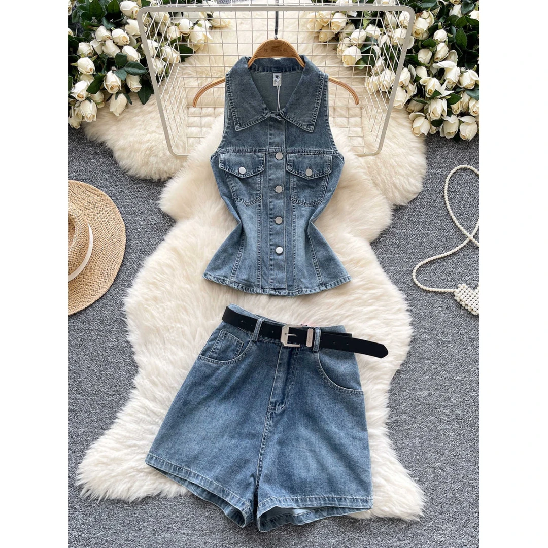 夏装小个子套装女高级感挂脖polo领无袖收腰牛仔上衣高腰阔腿短裤