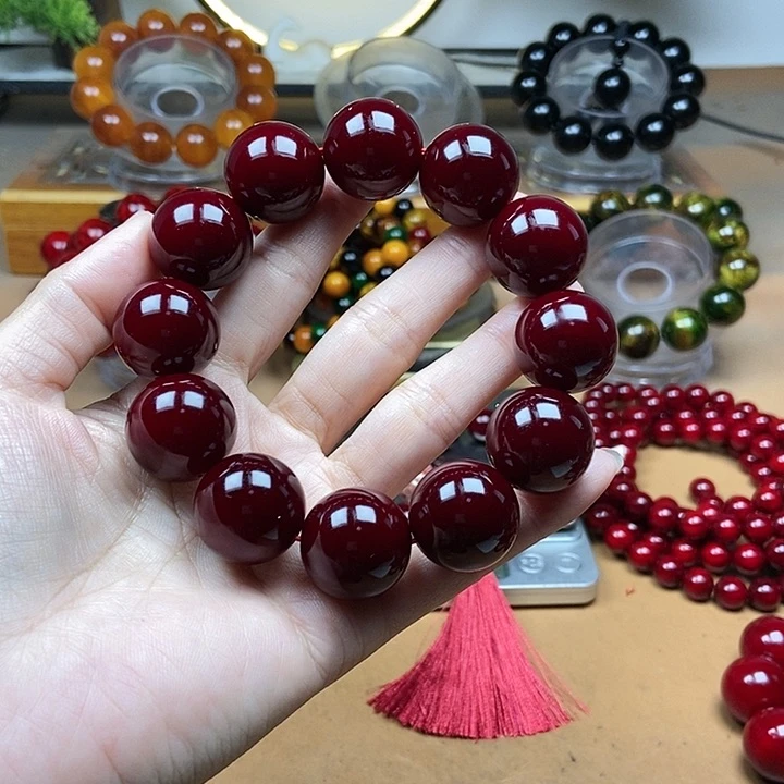 【闪购商品】贝壳杉（血龙木）手串/手链2.0*12