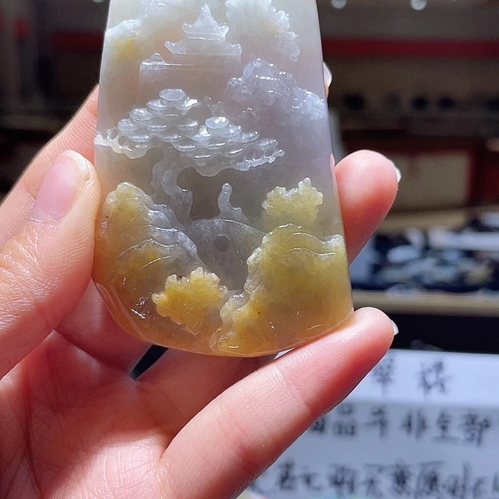 翡翠颈饰未镶嵌一个