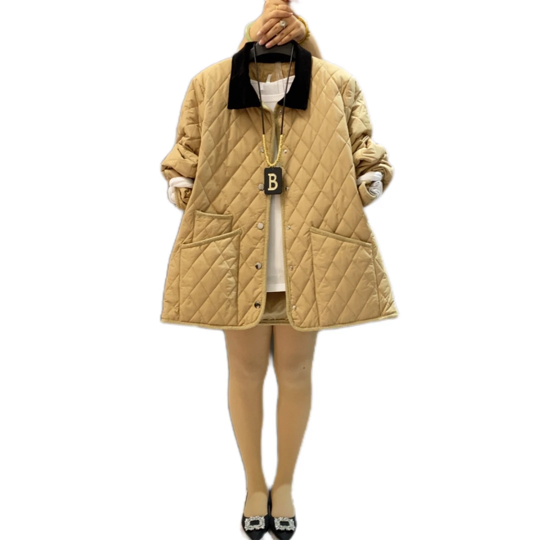 秋冬新款大码女装宽松显瘦休闲排扣翻领拼接防汗减龄胖妹妹外套女