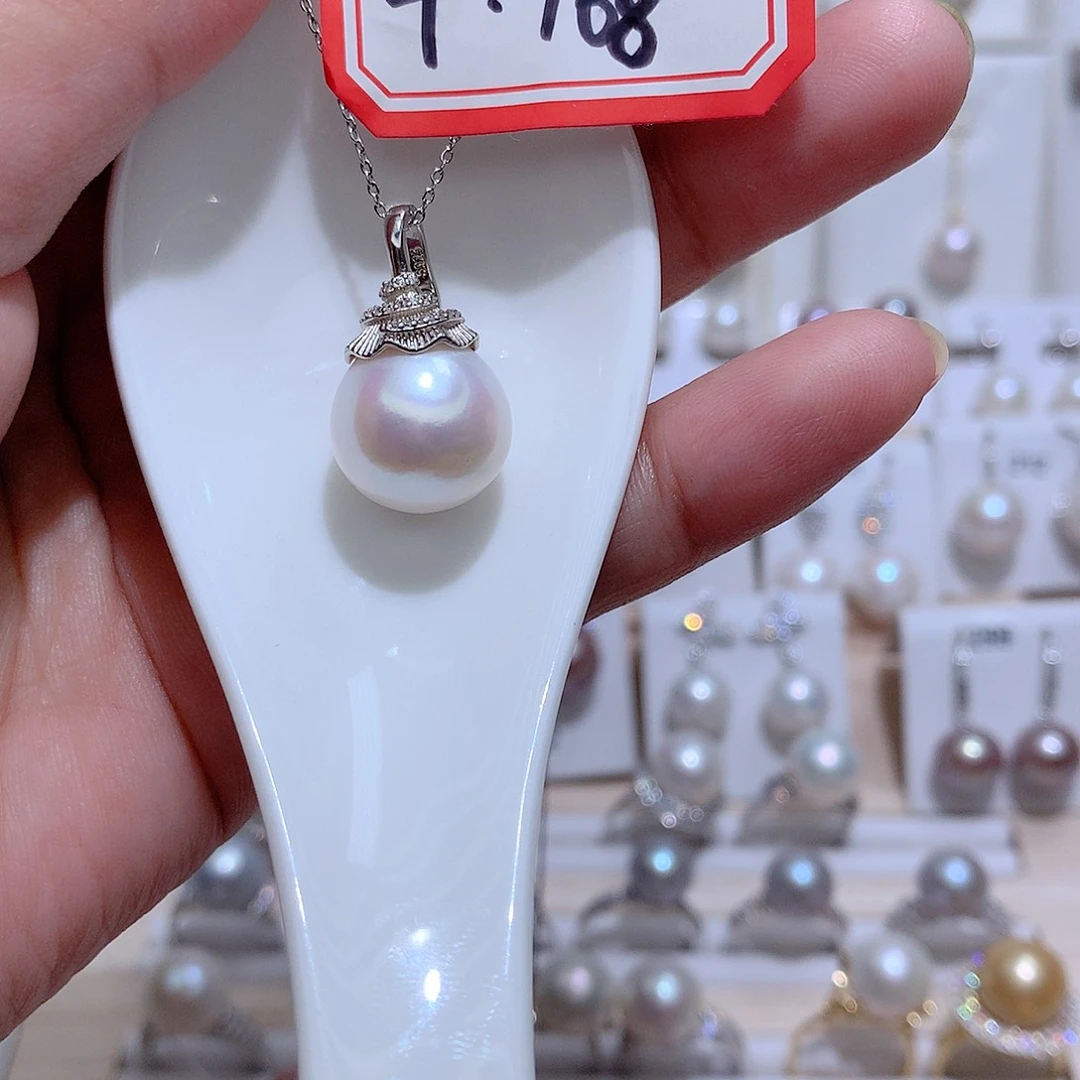 淡水珍珠银S925镶嵌吊坠(赠链)CC