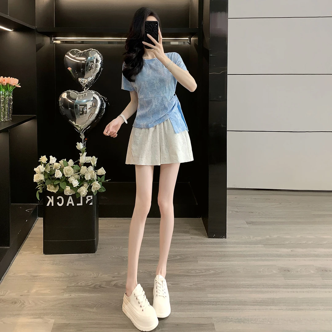 时尚简约套装女夏款收腰显瘦圆领绑带设计晕染短袖蕾丝短裤两件套