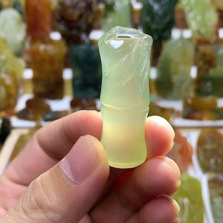 蛇纹石玉未镶嵌珠宝半成品