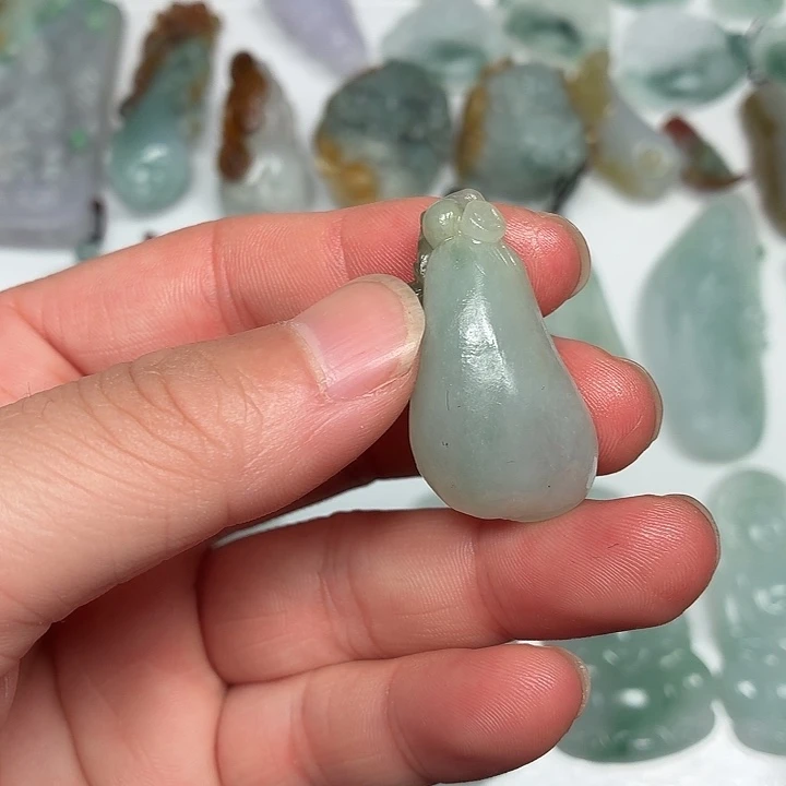 定制翡翠未镶嵌福瓜