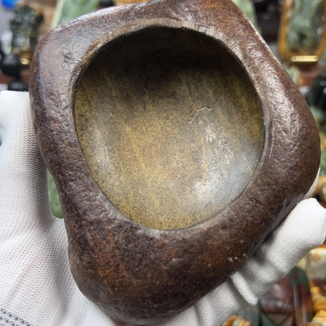 岫岩河磨玉（透闪石质玉）未镶嵌把件