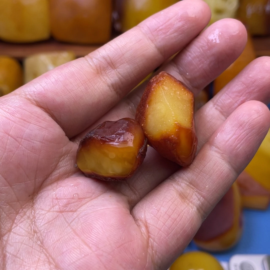 定制琥珀未镶嵌给***烟12345678