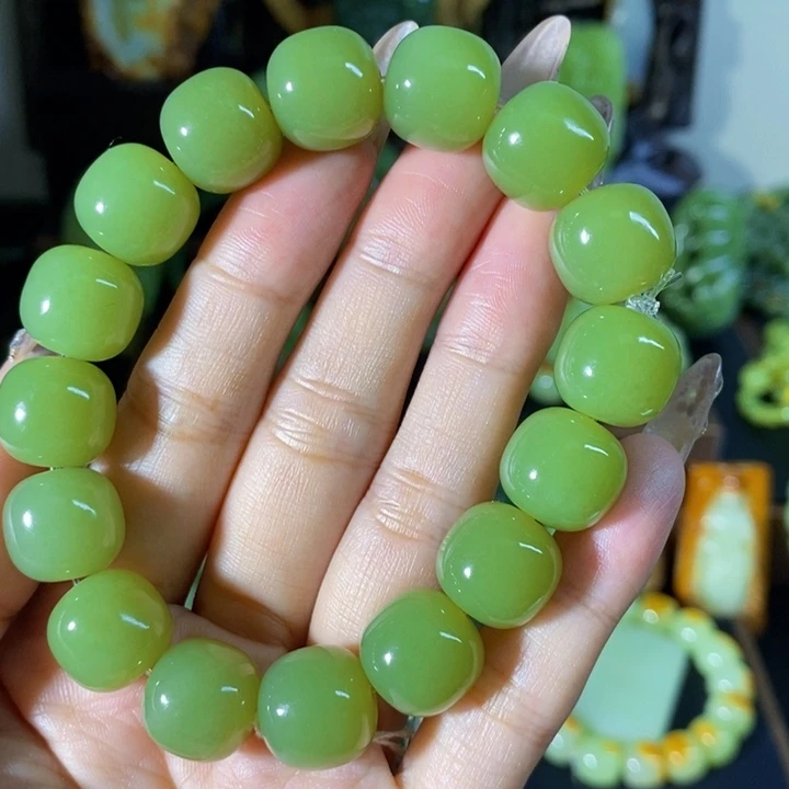 套链未镶嵌和田玉朦*