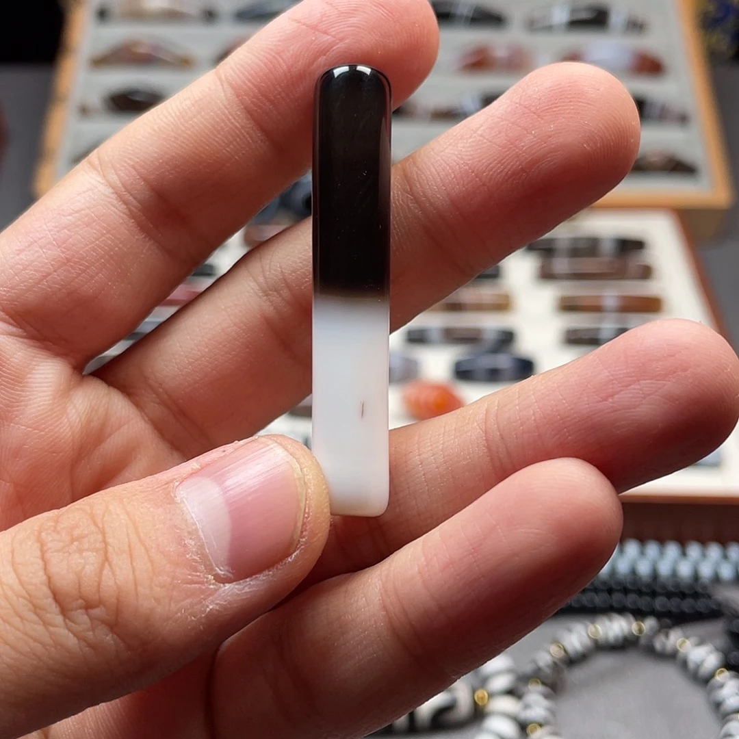 玛瑙/玉髓配饰未镶嵌