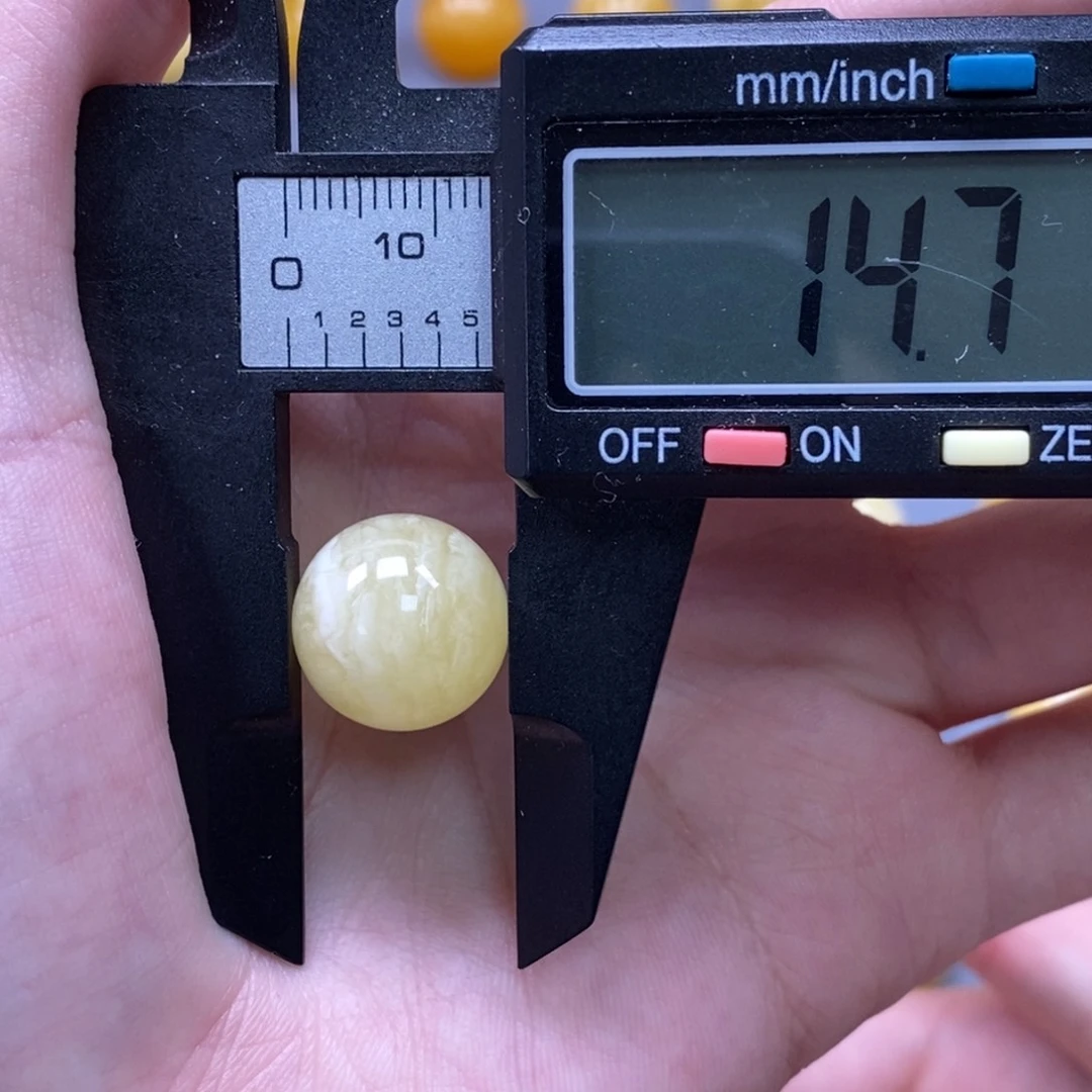 裸石琥珀未镶嵌纯天然