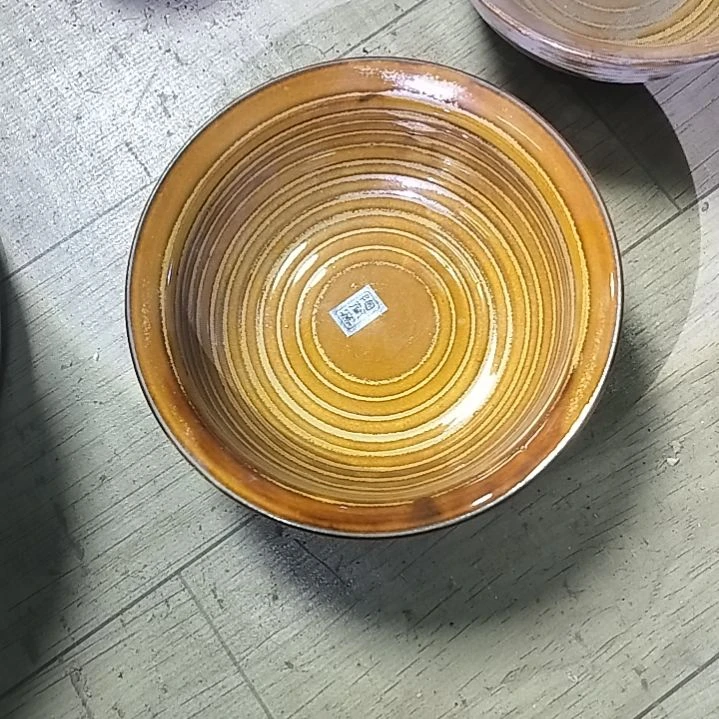 盘瓷片陶瓷杯盘壶碗都有