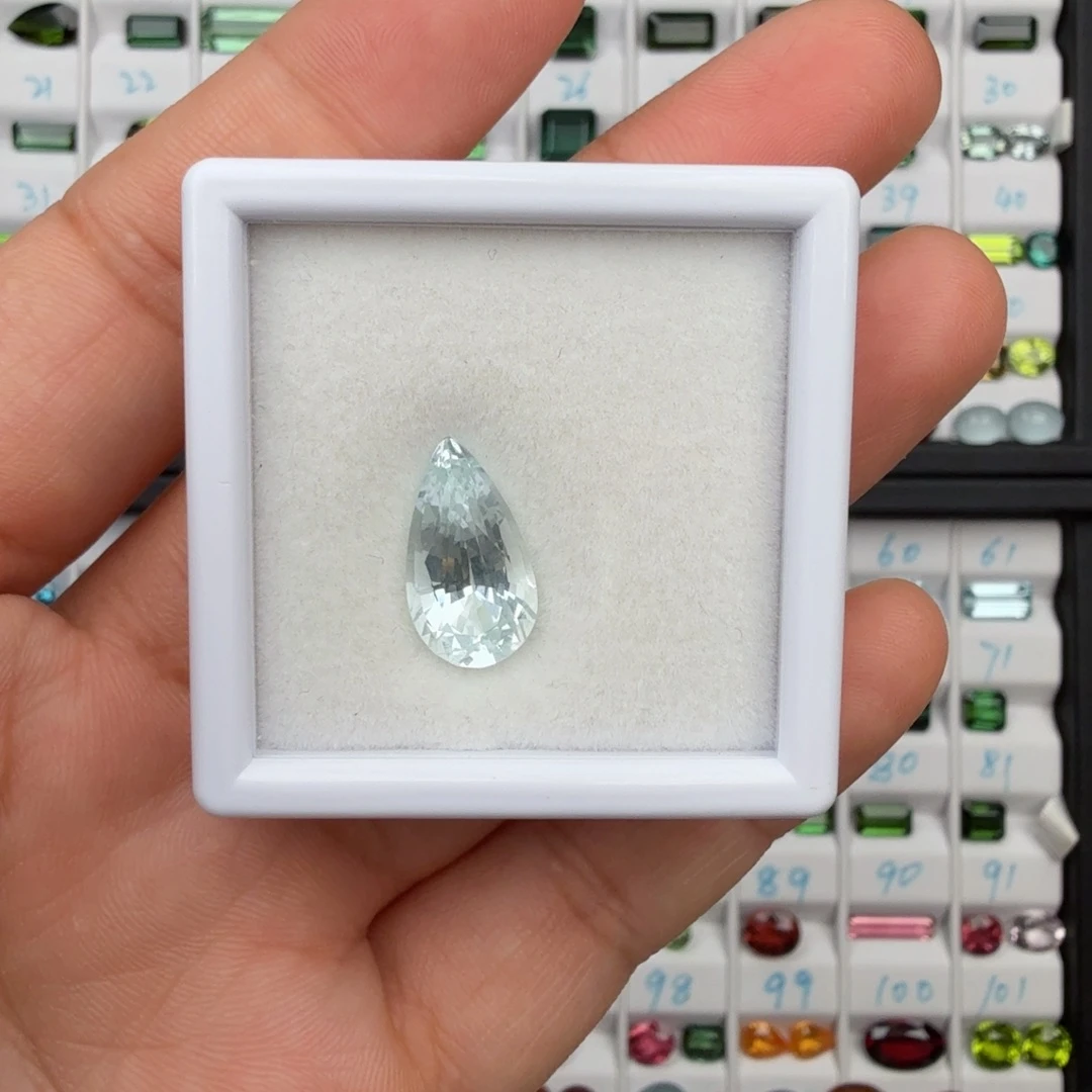 海蓝宝石裸石天然4.78克拉