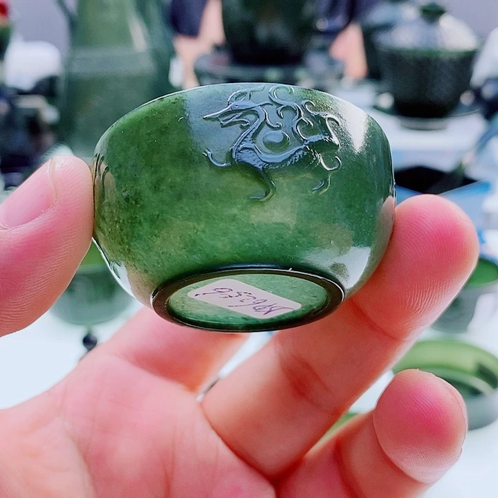 和田玉（青玉）未镶嵌把件四神杯