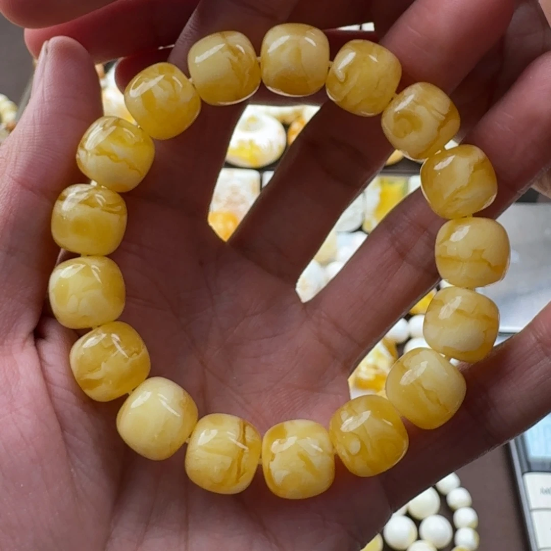 未镶嵌琥珀裸石蜜蜡