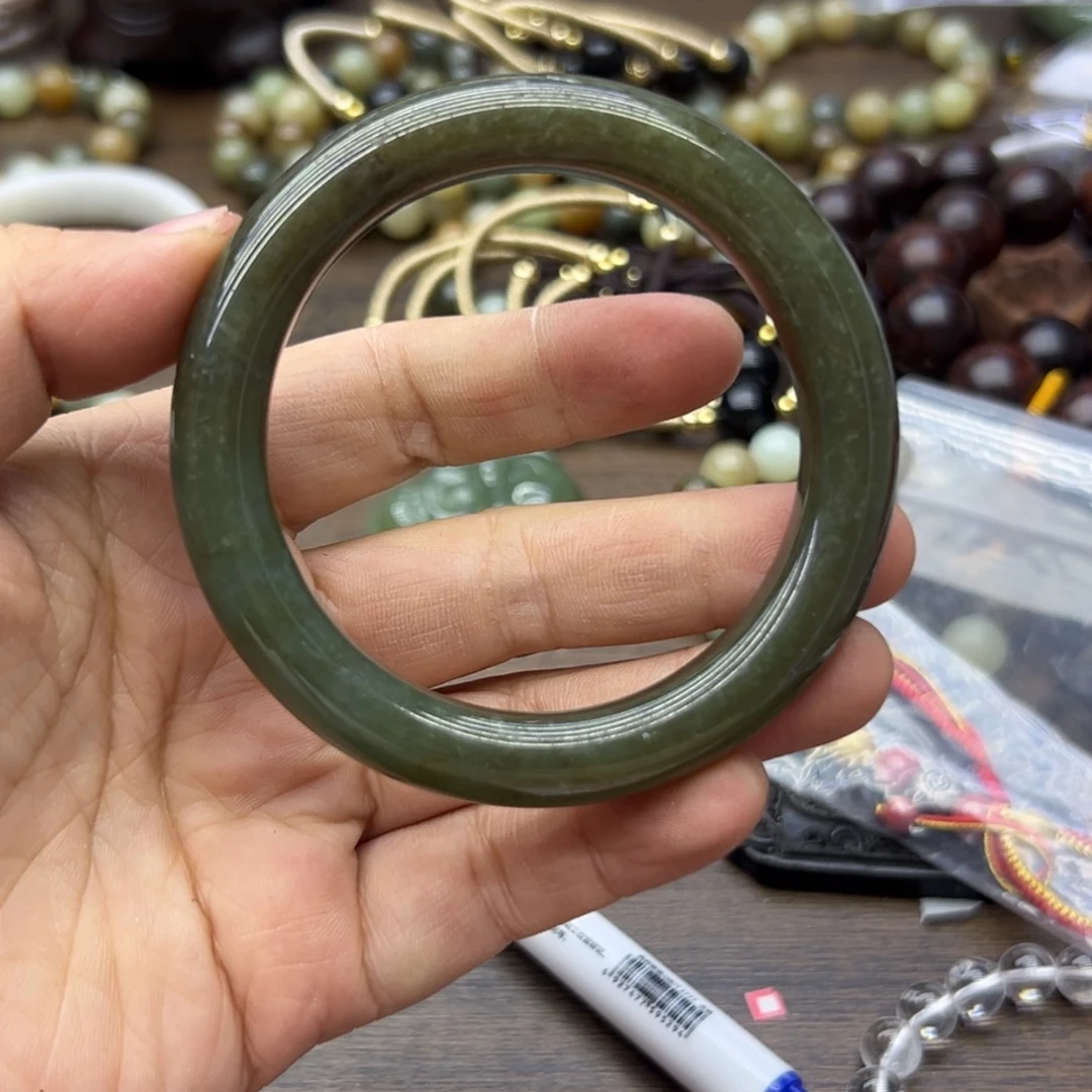 和田玉未镶嵌手镯58.5圈围406