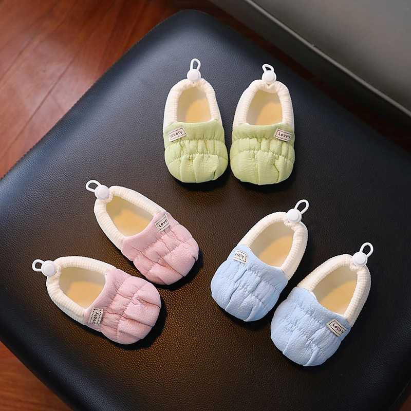 新品巴拉巴拉婴儿软底布鞋豆豆鞋轻便防滑学步鞋调节扣不掉0至1岁