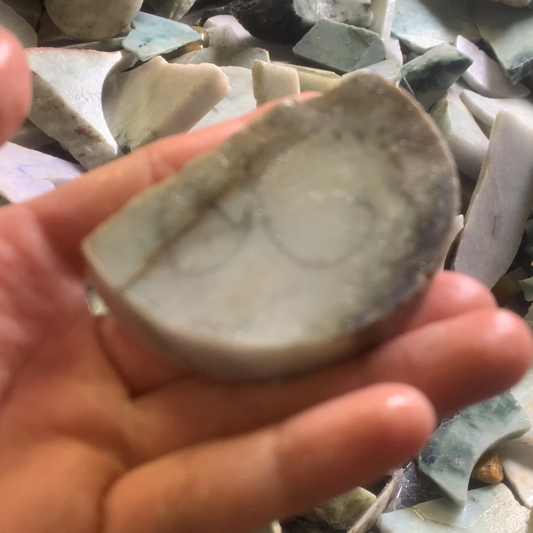 翡翠颈饰未镶嵌缅甸翡翠