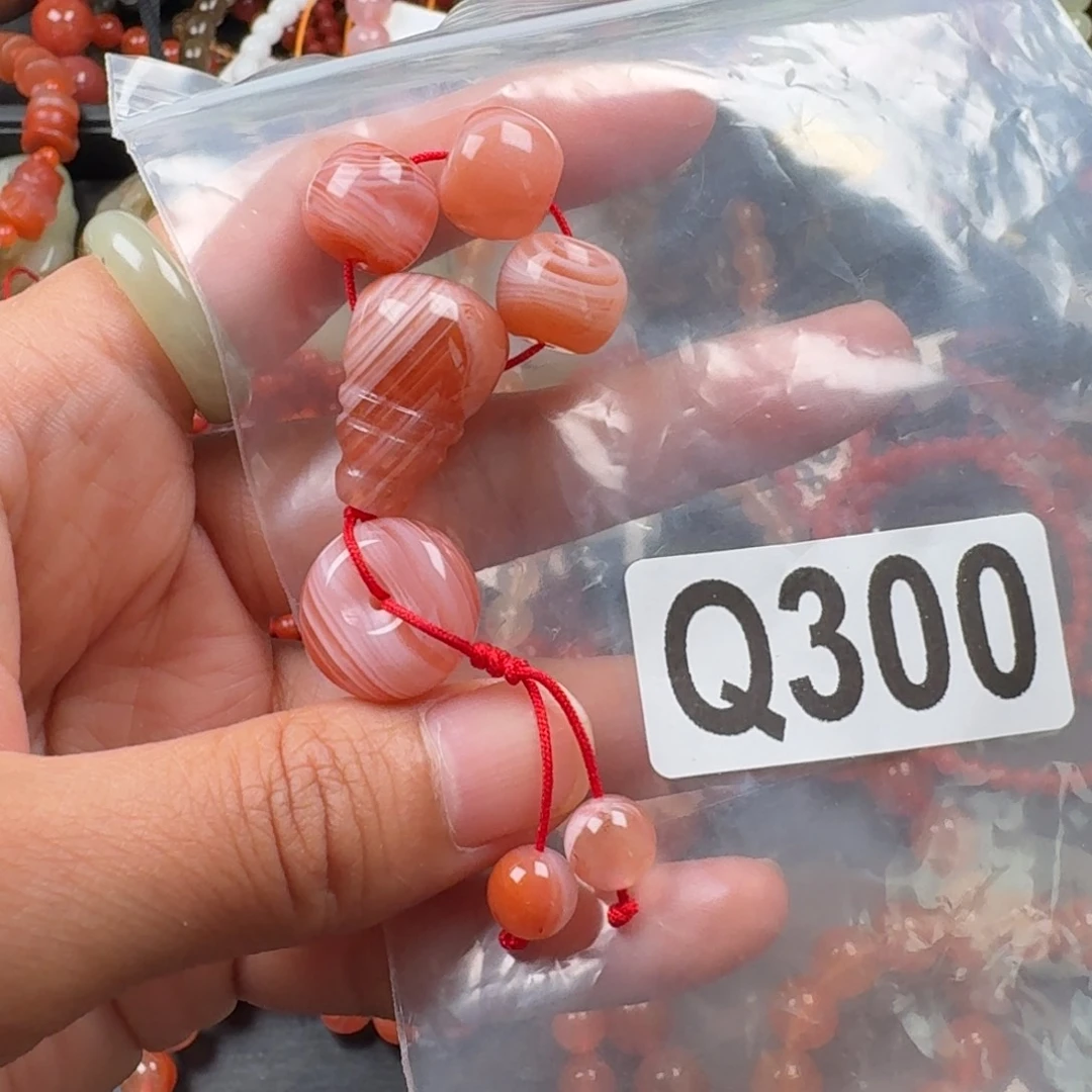 南红玛瑙未镶嵌珠宝奇石15