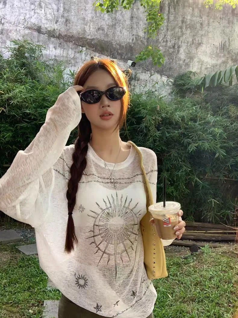韩系穿搭印花长袖t恤女夏季宽松显瘦辣妹防晒打底罩衫白色上衣潮