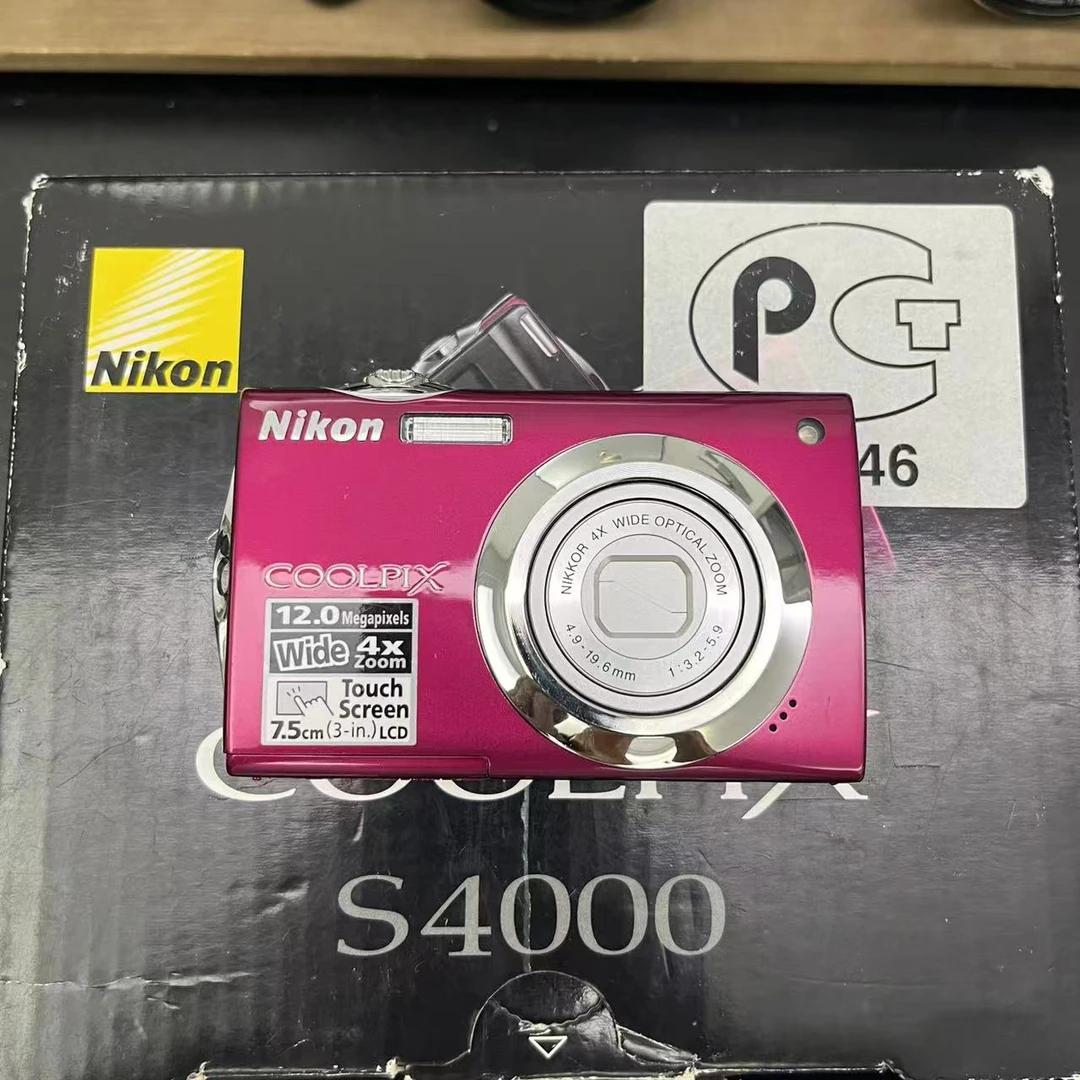 95新 Nikon/尼康 尼康s4000 1200万像素 4倍变焦 配件齐全