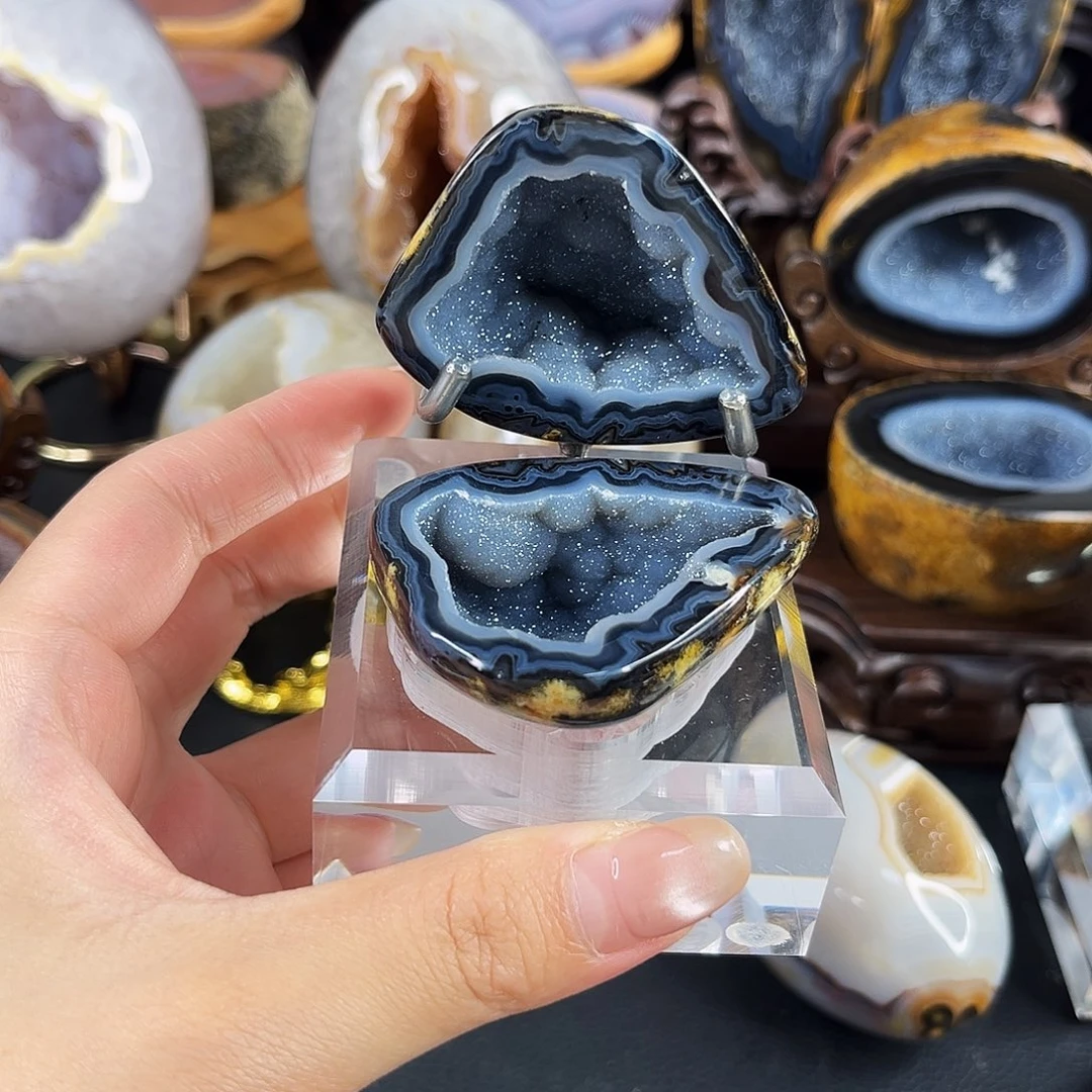 未镶嵌玛瑙/玉髓珠宝奇石