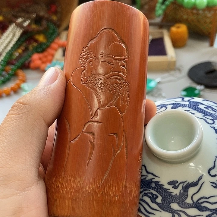 瓷片哈哈哈哈给哥哥哥哥哈哈哈哈