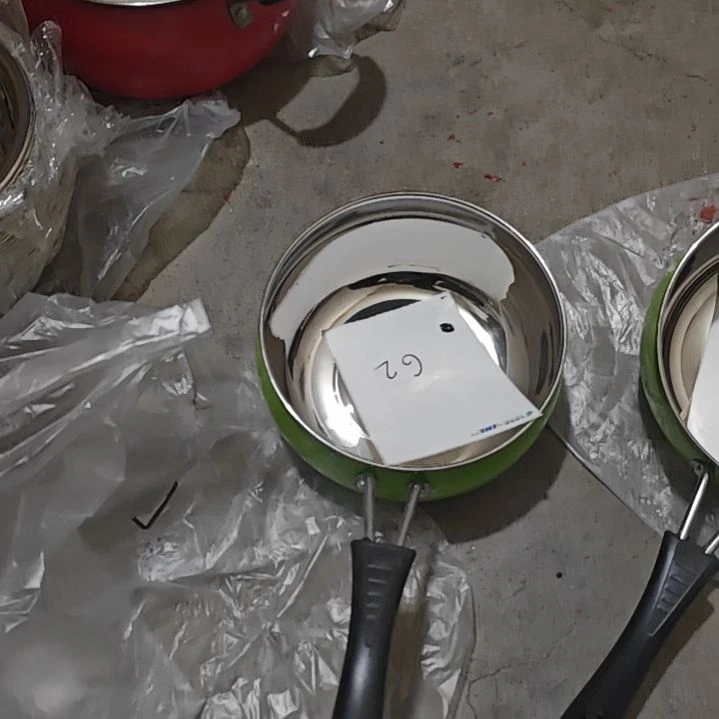 不锈钢奶锅三块，，无盖，，62