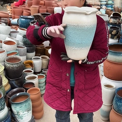 口20高31瑕疵盆子。