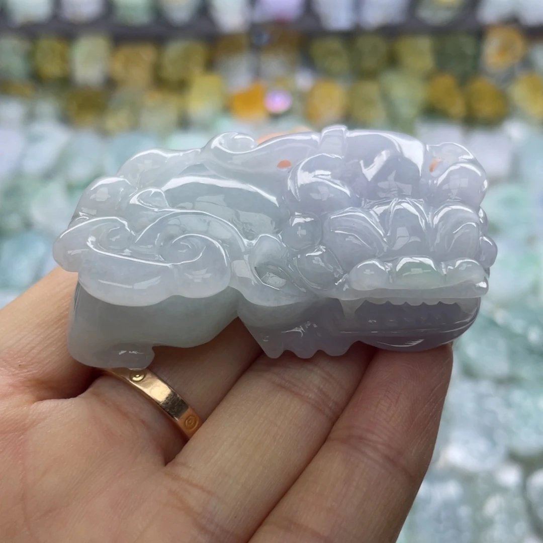 颈饰未镶嵌翡翠貔貅