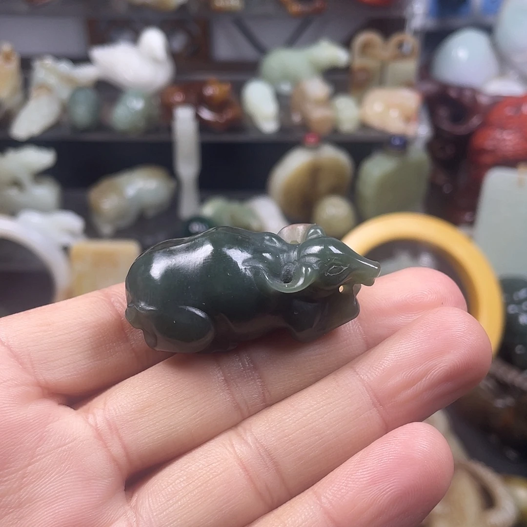 和田玉（糖玉）未镶嵌颈饰