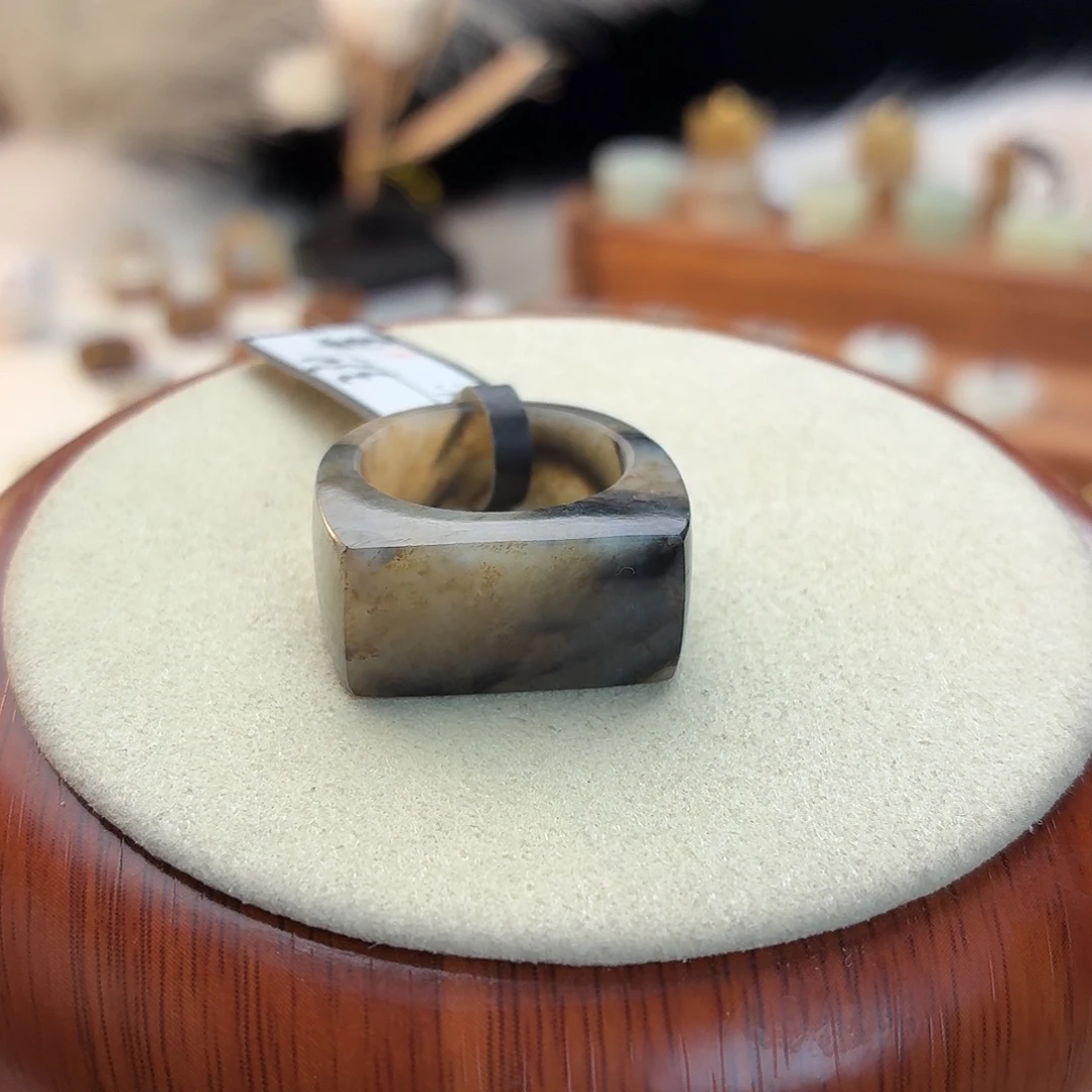 和田玉未镶嵌戒指i107老虎纹马鞍17.8mm