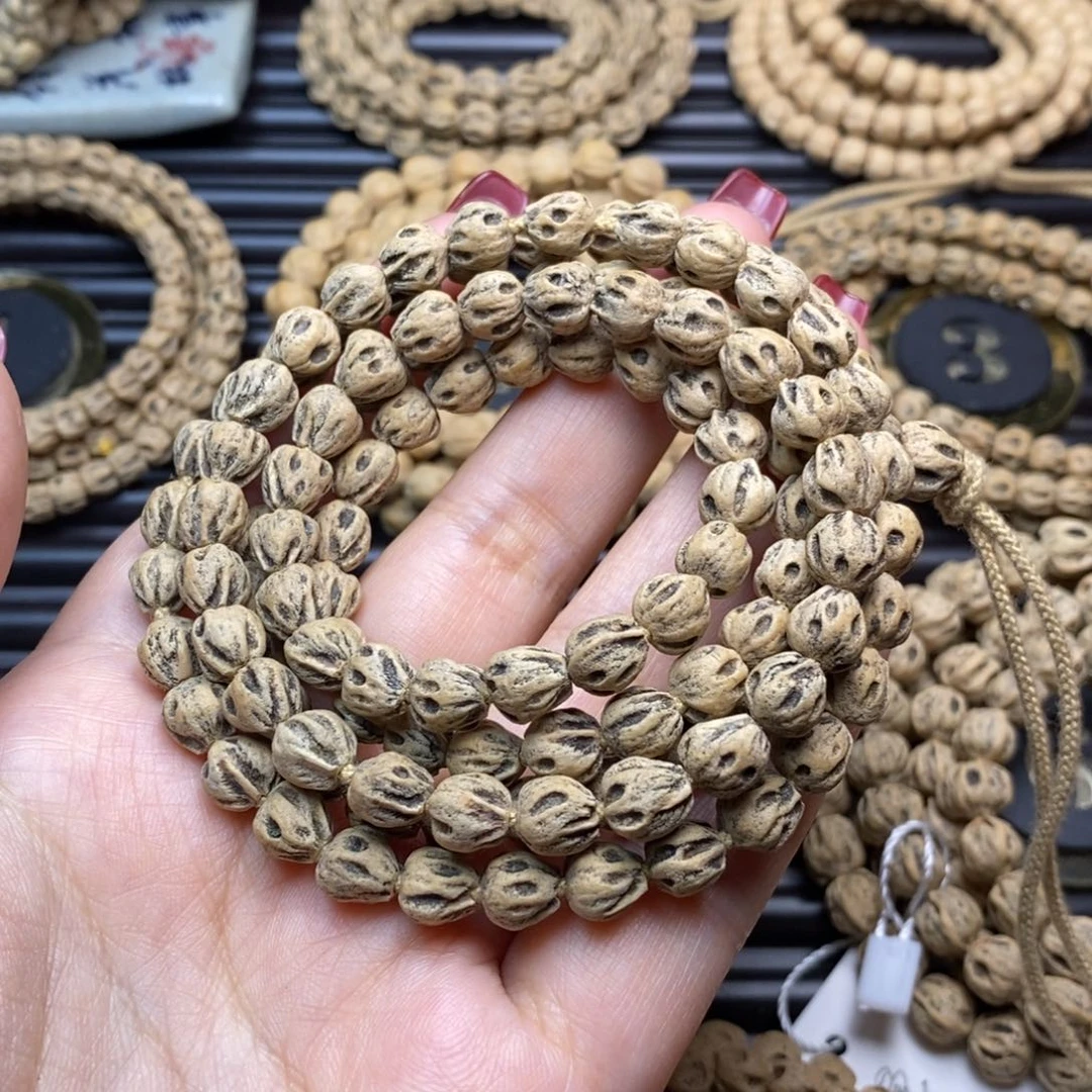 柏香籽/百香籽吊坠一**尘