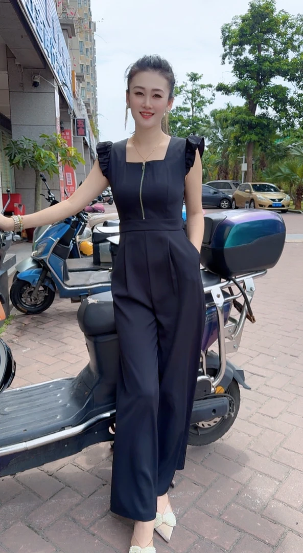 连体裤高腰甜美风显瘦设计感阔腿女装通勤风连体衣背带百搭