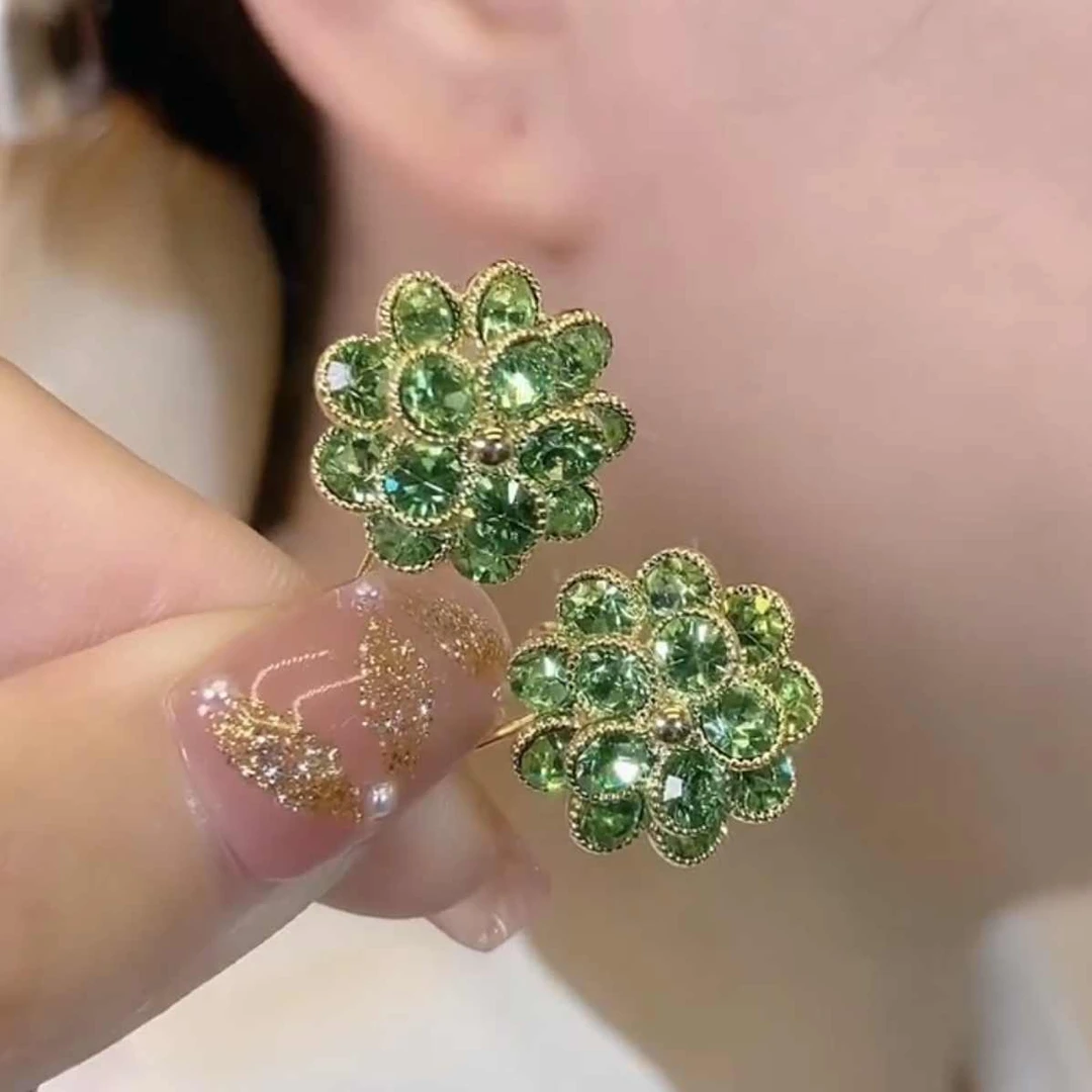 合金耳饰 新款小清新绿色优雅花朵耳钉时尚百搭耳饰简约气质耳饰