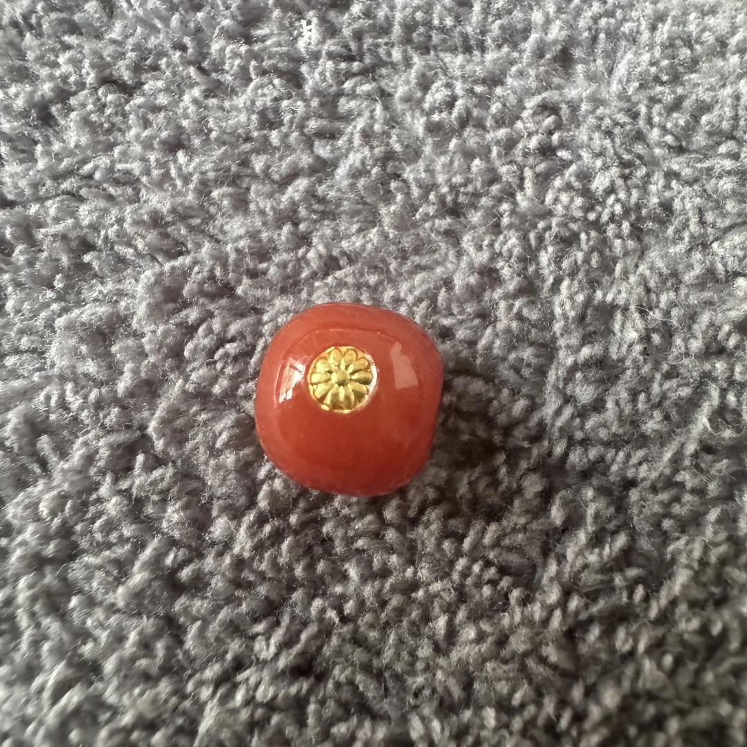 南红镶嵌18k金标 直径9 老型珠规整好用好看