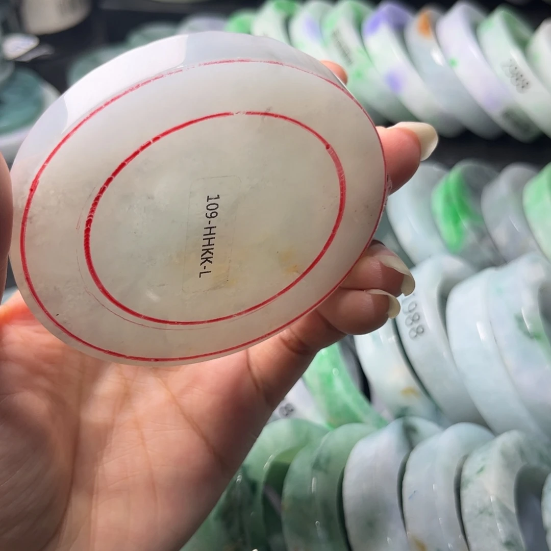 未镶嵌翡翠手镯未镶嵌定制翡翠