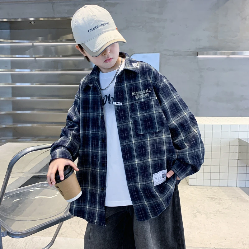 男童格子衬衫春秋款2025新款男孩秋装帅气时髦衬衣中大童百搭上衣