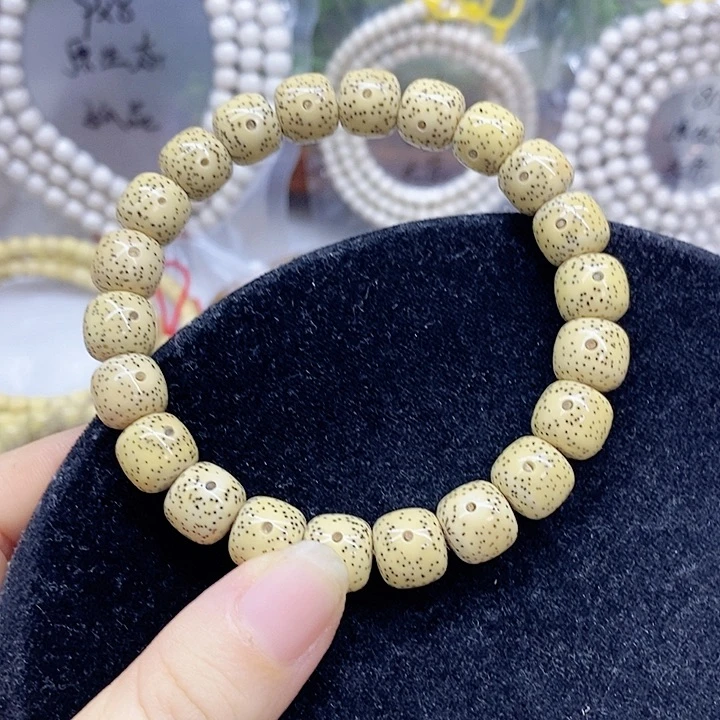 星月菩提吊坠10.11星月菩提
