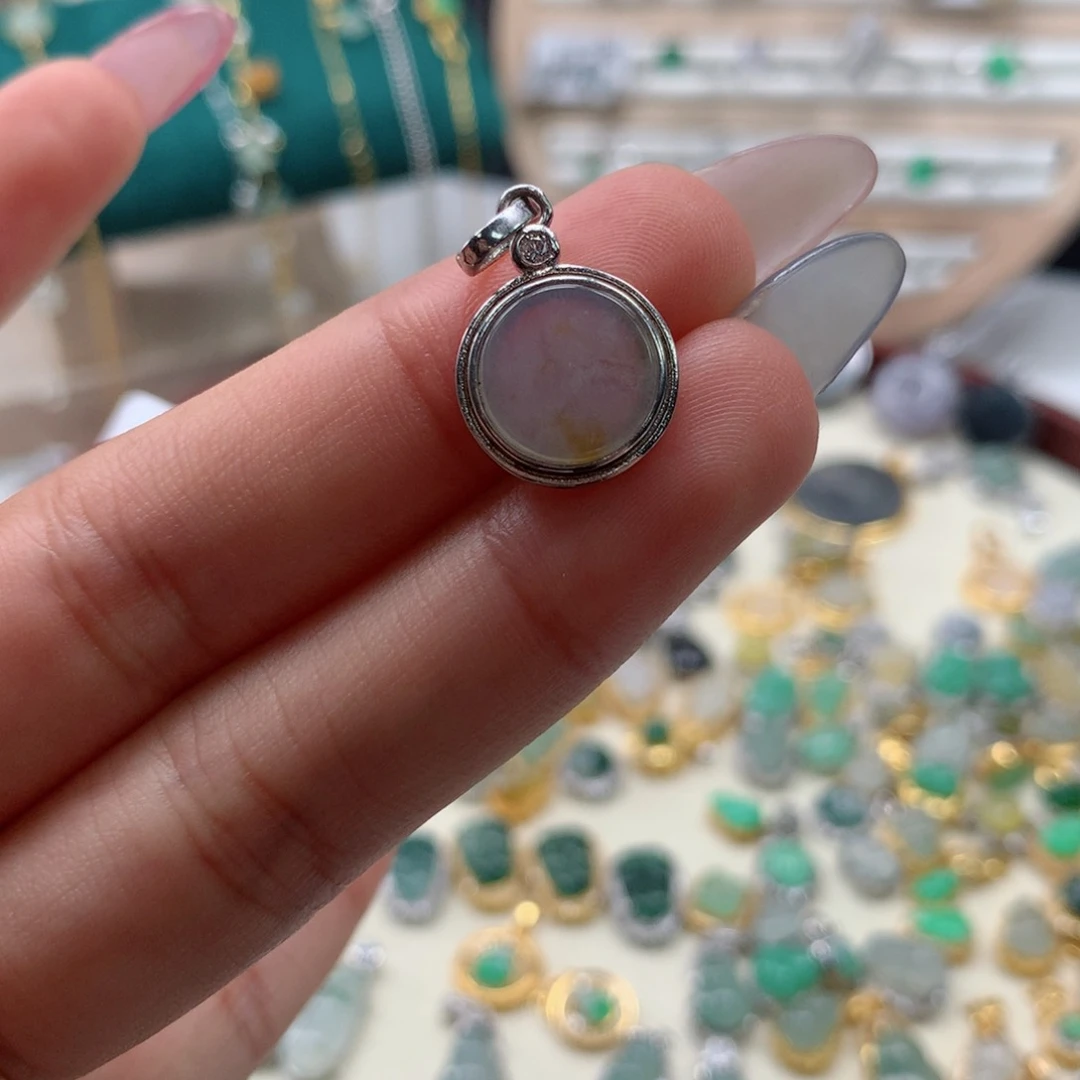 翡翠银S925镶嵌颈饰无事牌吊坠