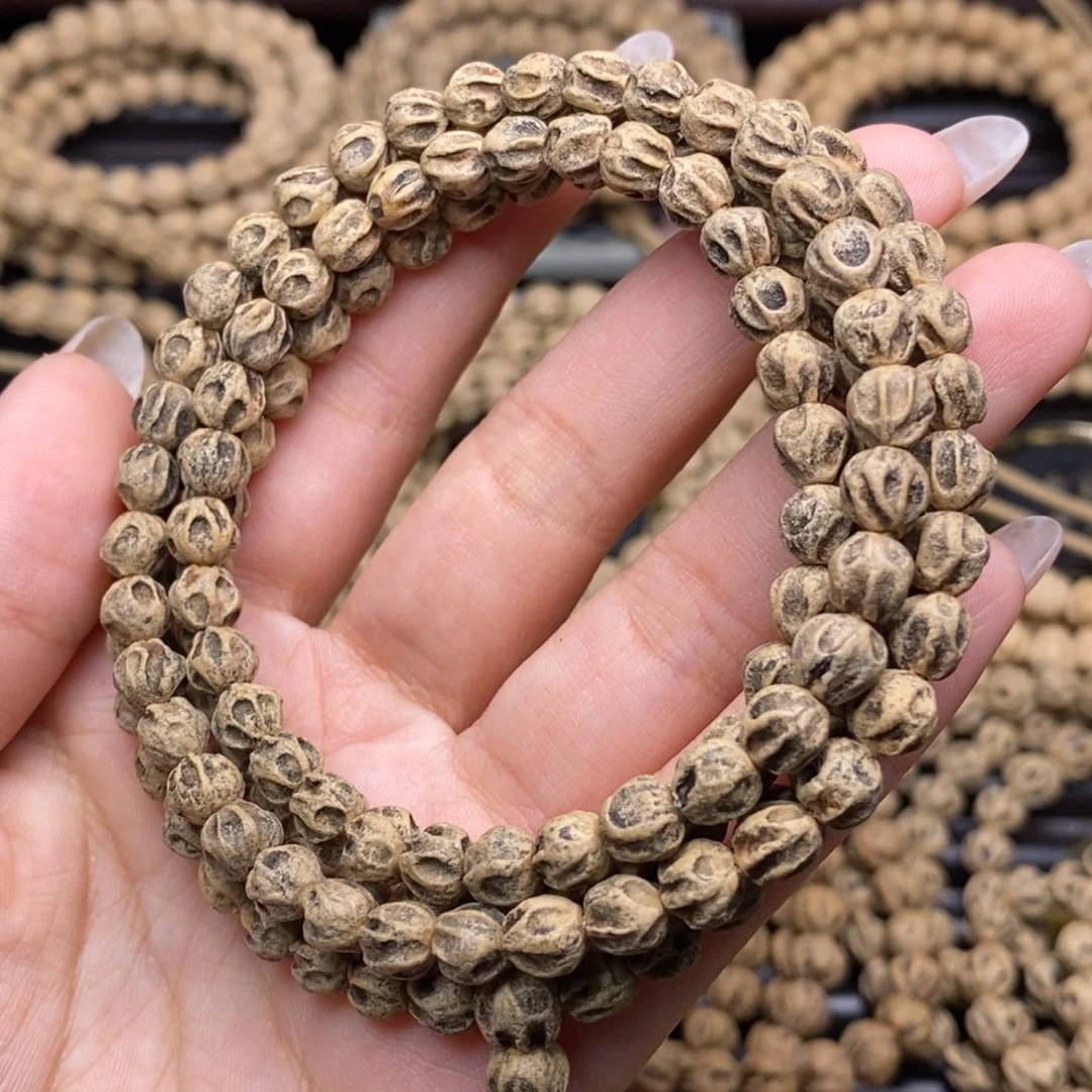 柏香籽/百香籽吊坠1****丶