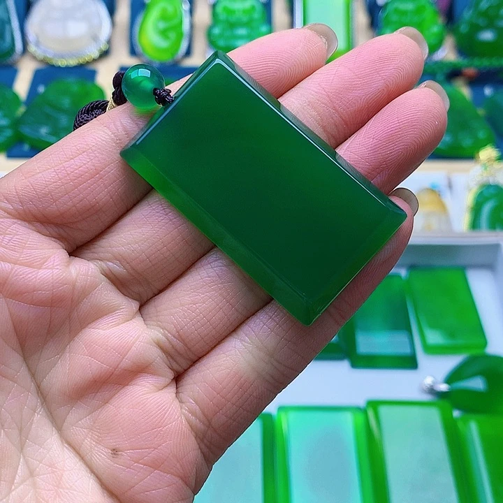 玛瑙/玉髓吊坠未镶嵌