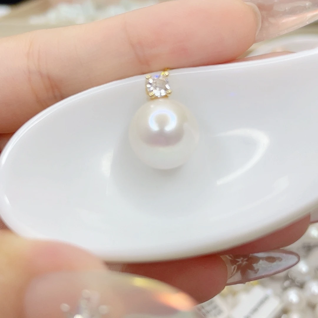 淡水珍珠未镶嵌吊坠(赠链)