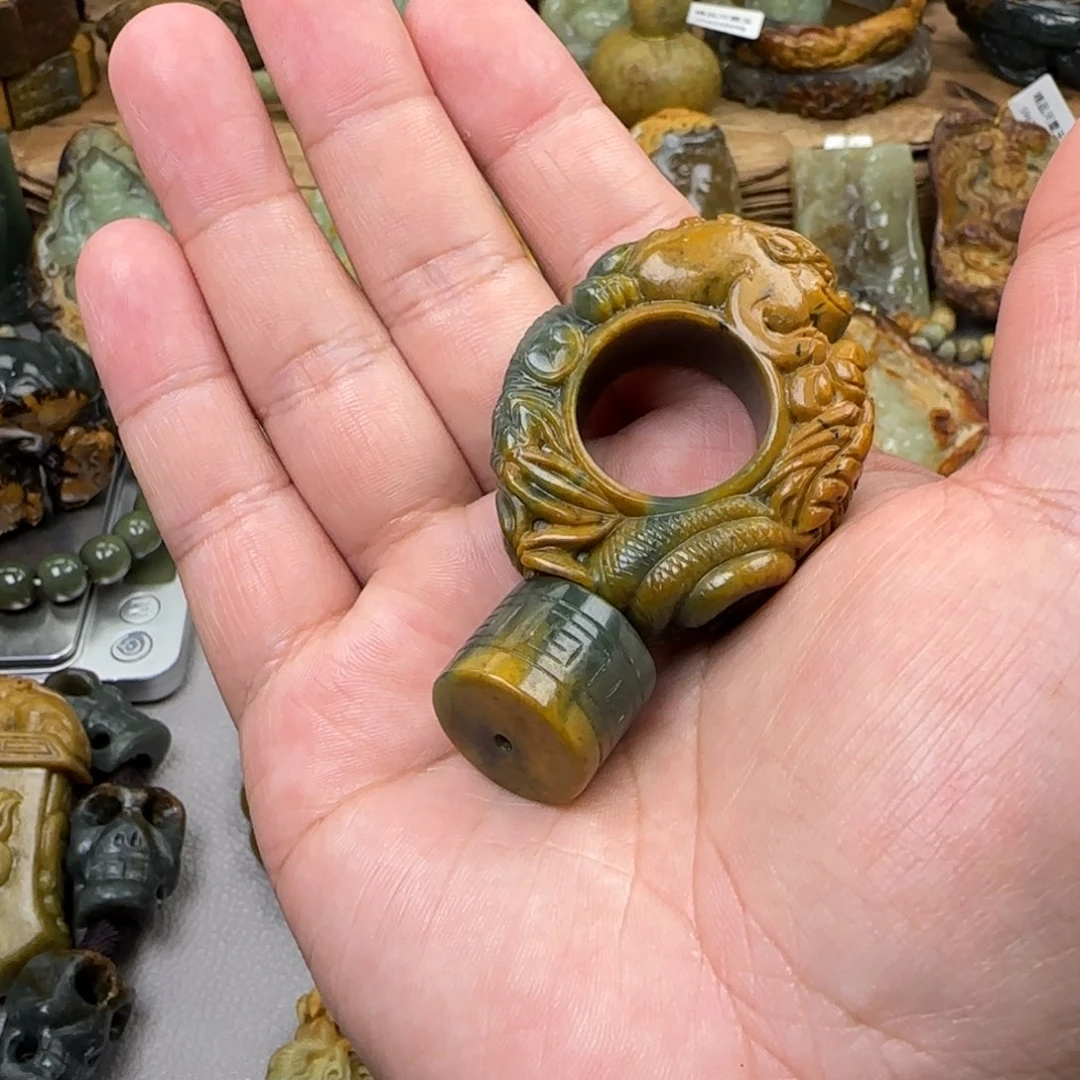 风***零岫岩河磨玉（透闪石质玉）未镶嵌珠宝奇石