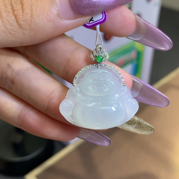 颈饰18K金镶嵌翡翠