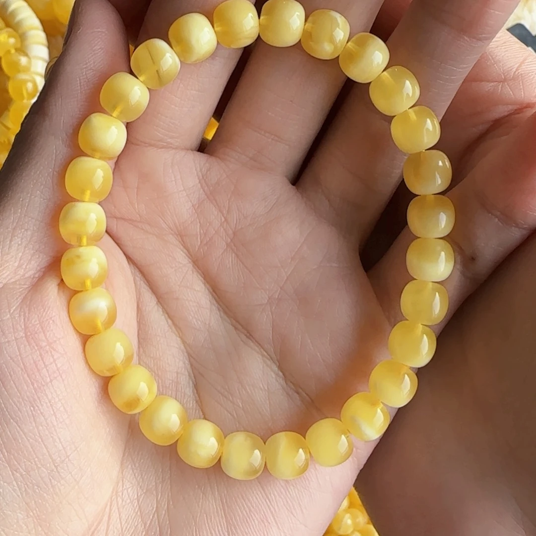 蜜蜡裸石未镶嵌蜜蜡