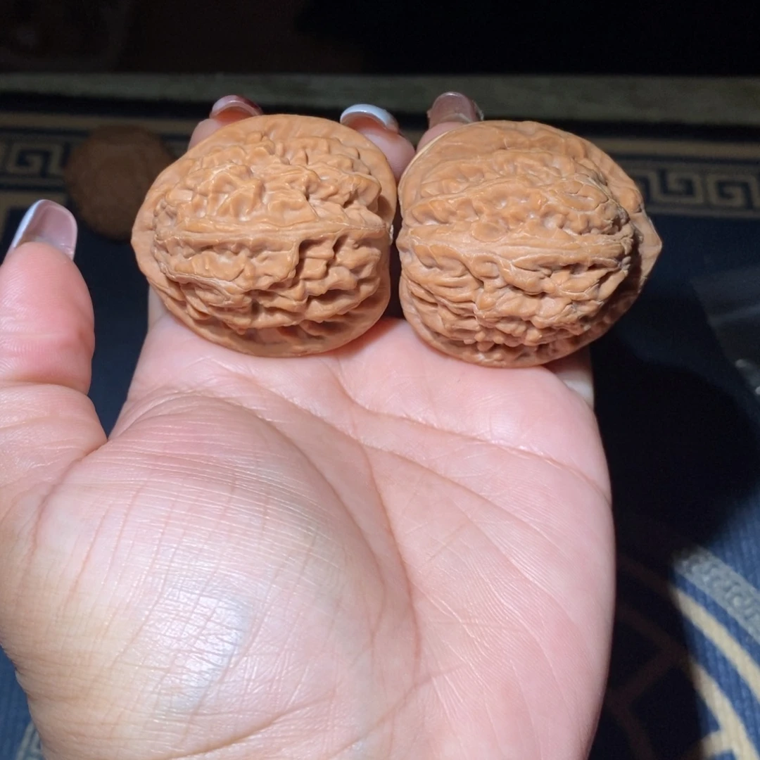 文玩核桃吊坠43尺全品红锦鲤