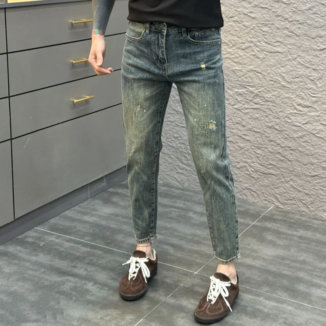 2025春夏季新款时尚高端休闲百搭复古做旧亮钻小脚九分男士牛仔裤