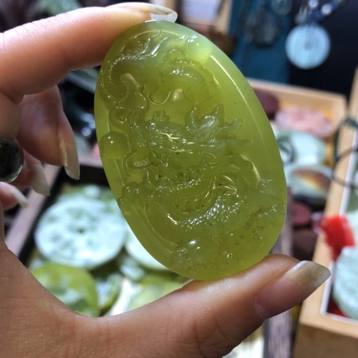 岫玉未镶嵌岫玉挂件