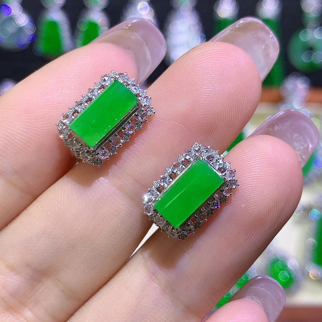 翡翠18K金镶嵌耳饰高冰满绿