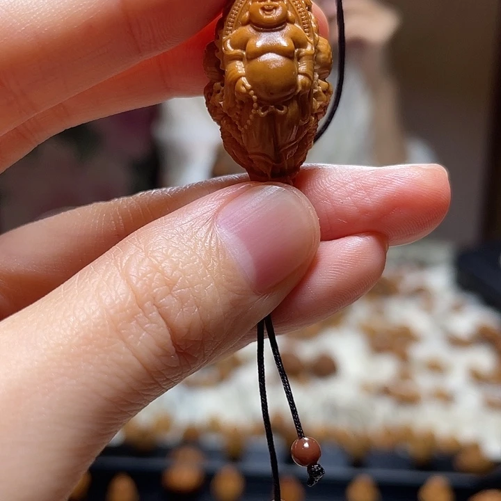 橄榄核吊坠九龙米勒