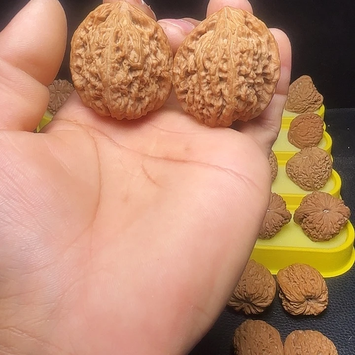 把件文玩核桃南疆凹底高炮桩蚂蚁拉丝388